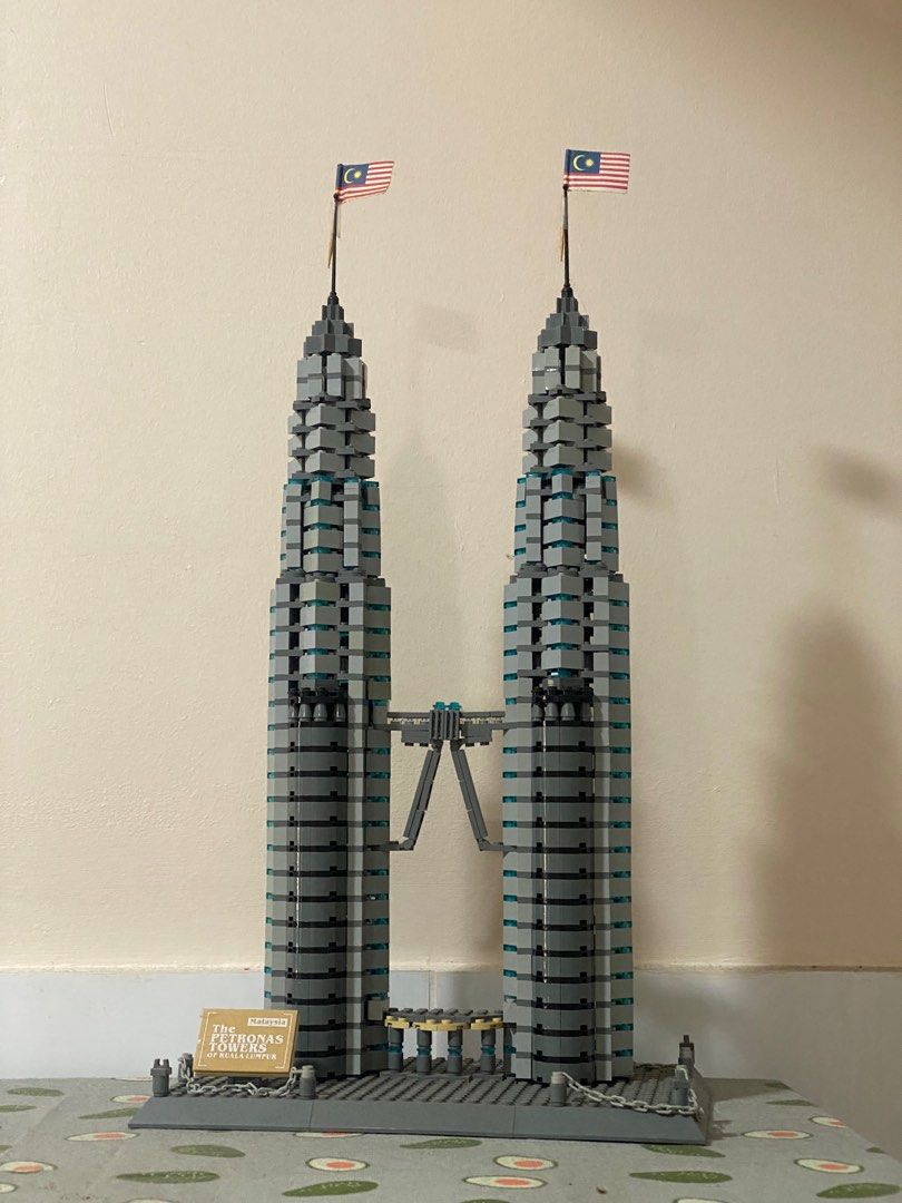 Lego klcc tower online