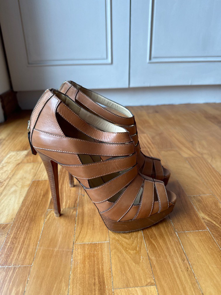 Louboutin tan heels new arrivals