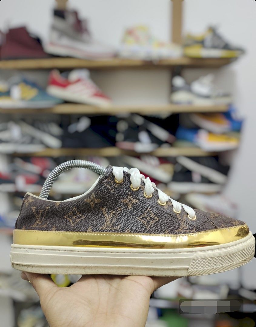 Louis vuitton store canvas sneakers
