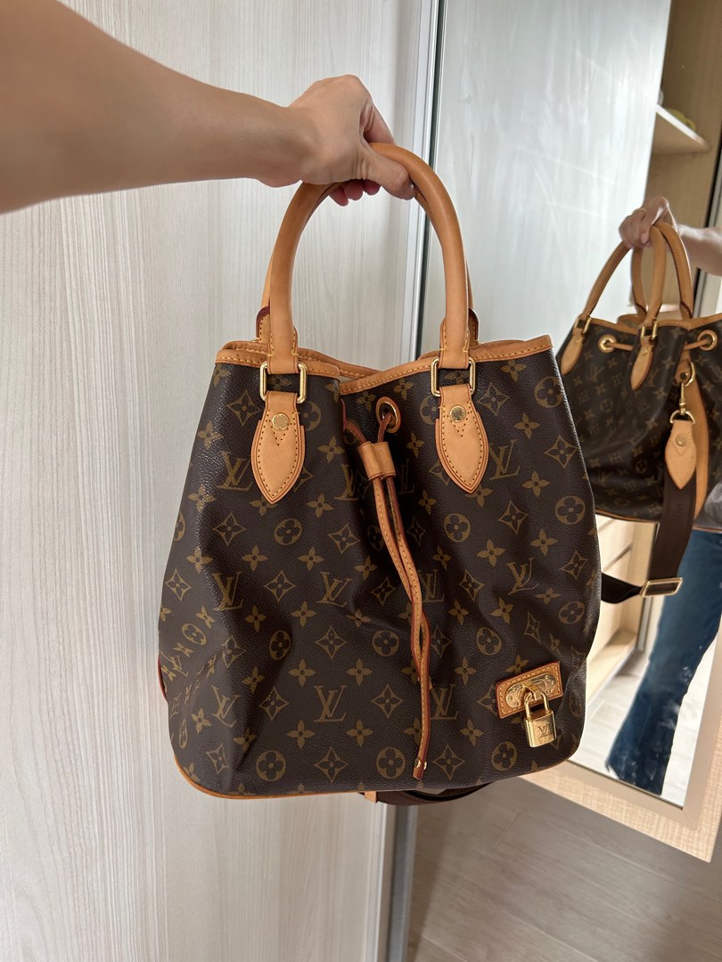Vuitton bucket bag 2025
