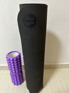 LULULEMON The (Un) Mat - travel yoga mat in Black, Sports Equipment,  Exercise & Fitness, Exercise Mats on Carousell