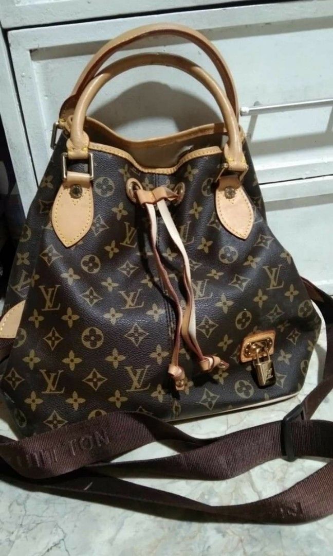 Class a louis vuitton bags on sale