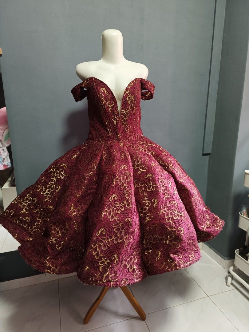 Maroon gown, Women's Fashion, Dresses & Sets, Evening dresses & gowns on  Carousell