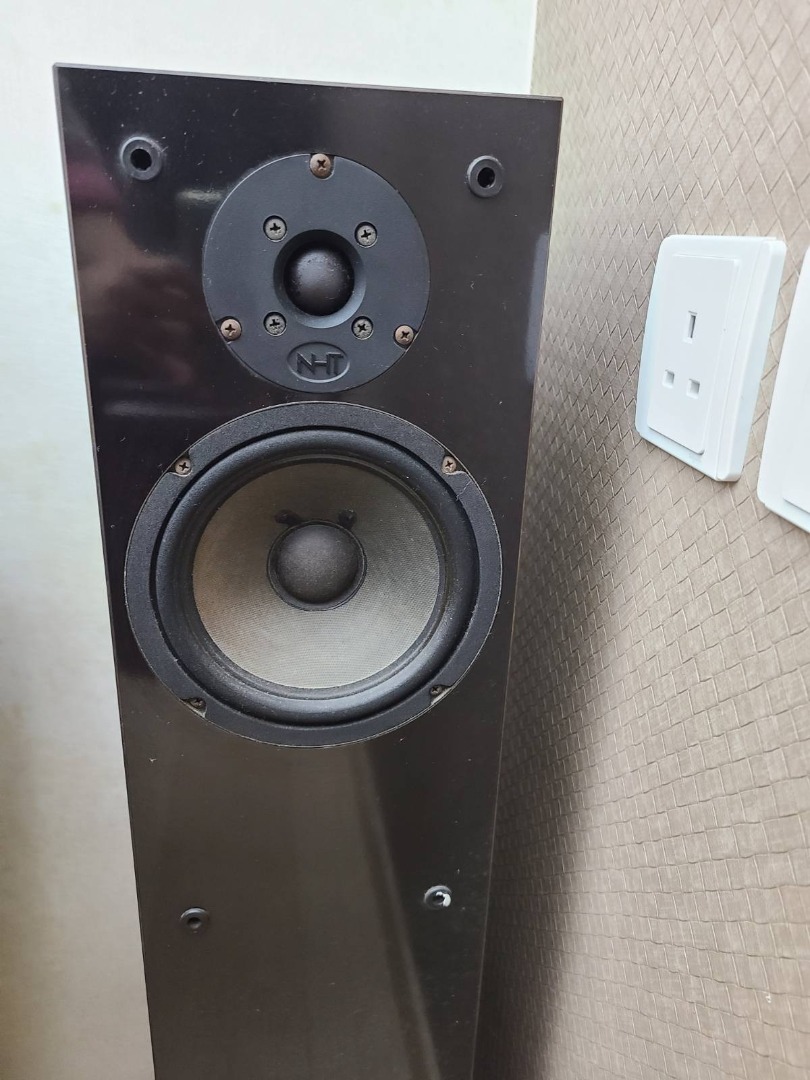 NHT Super Two 黑色鋼琴木揚聲器 Made in USA, 音響器材, Soundbar、揚聲器、藍牙喇叭、耳擴