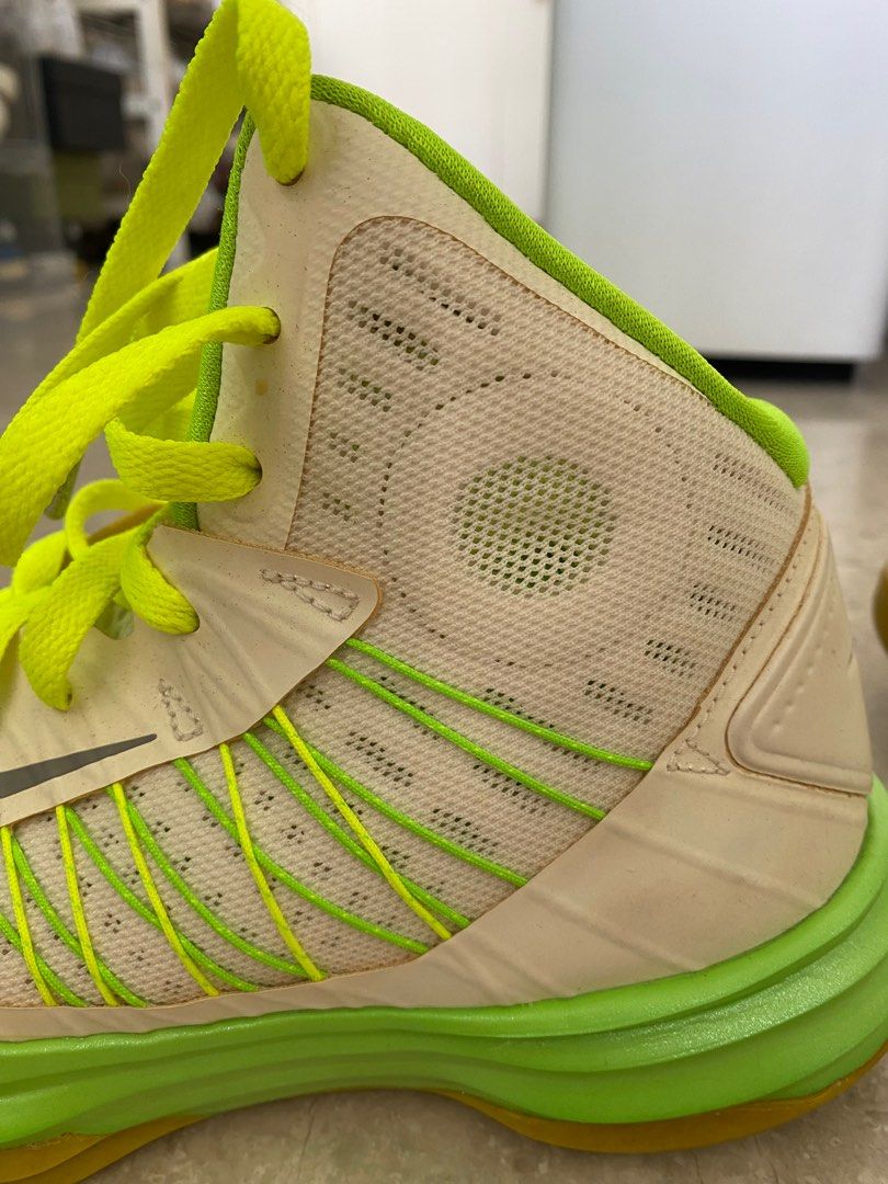 Nike HyperDunk Basketball Shoes 9.5 Men s Fashion Footwear