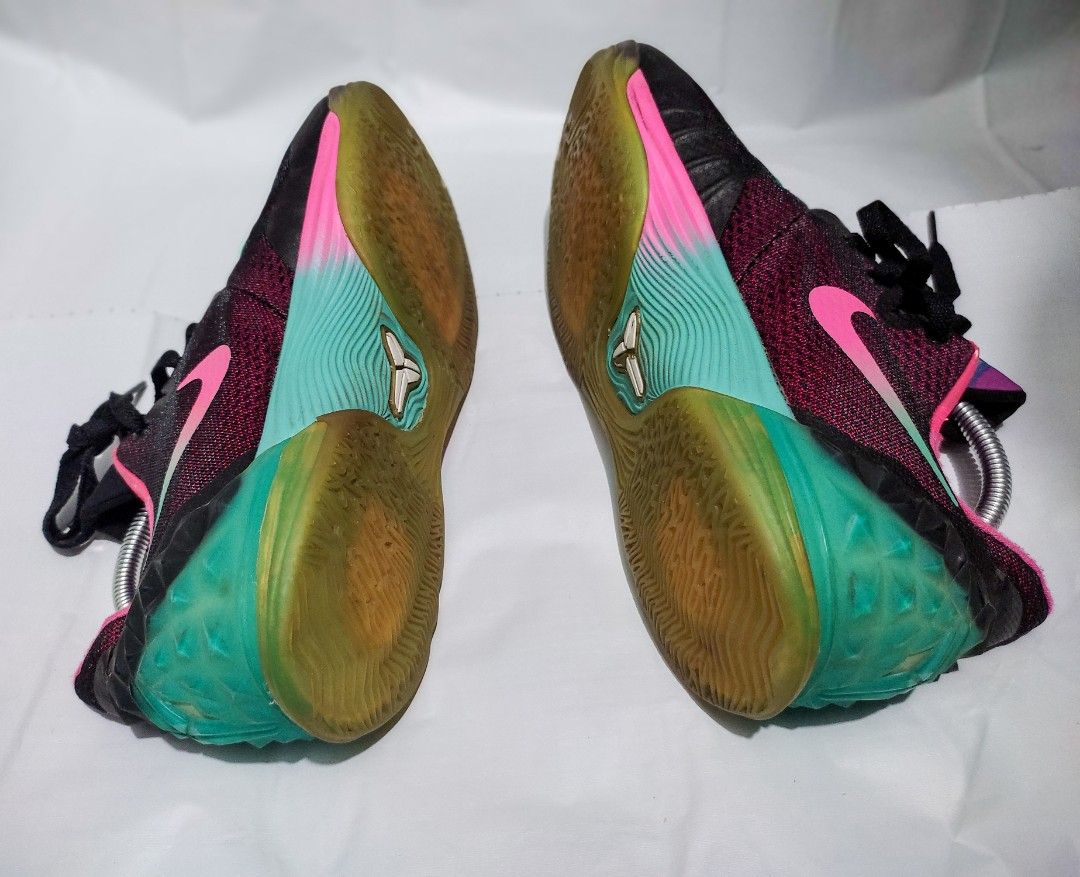 NIKE KOBE VENOMENON 5 SOUTH BEACH Men s Fashion Footwear