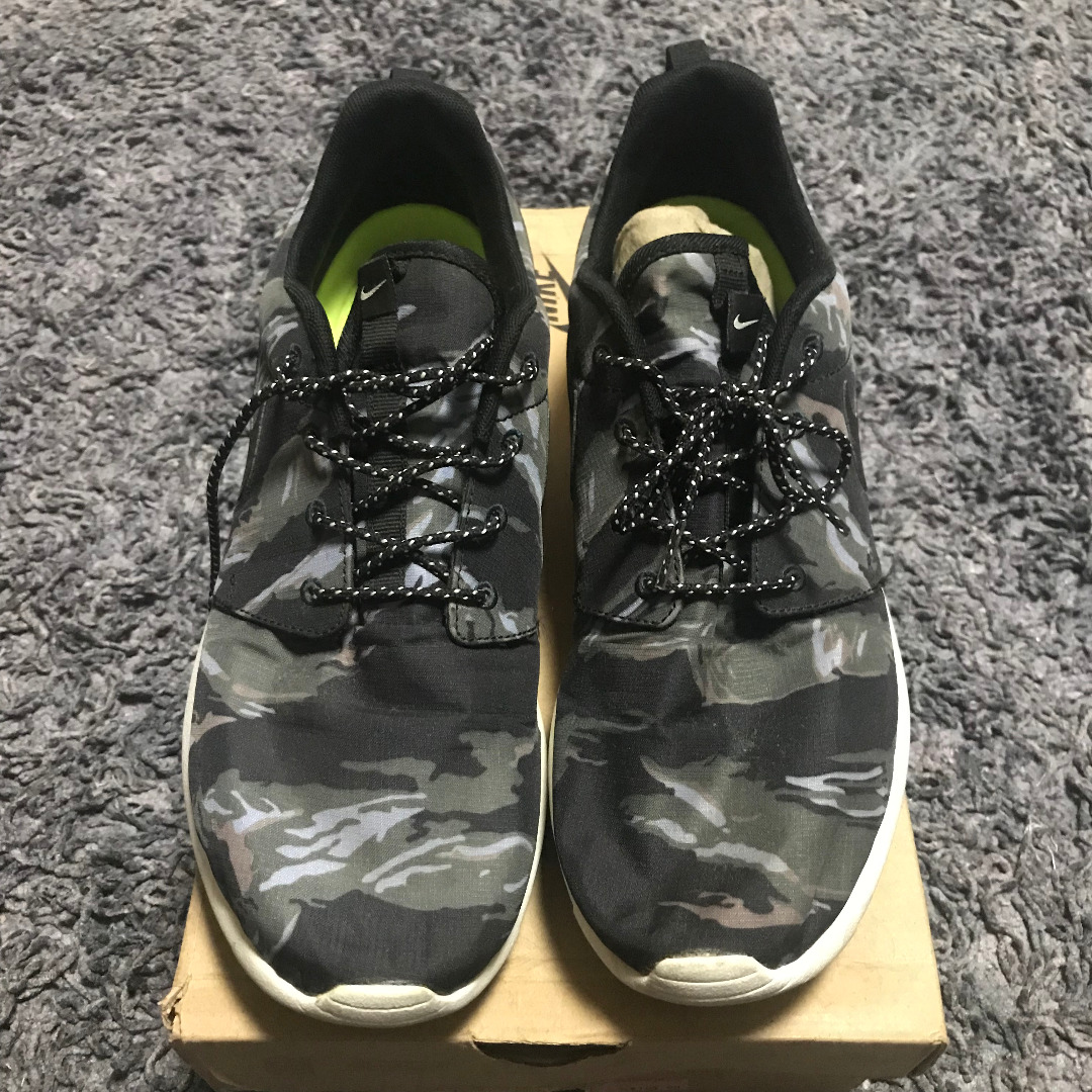 Roshe run clearance black tiger camo