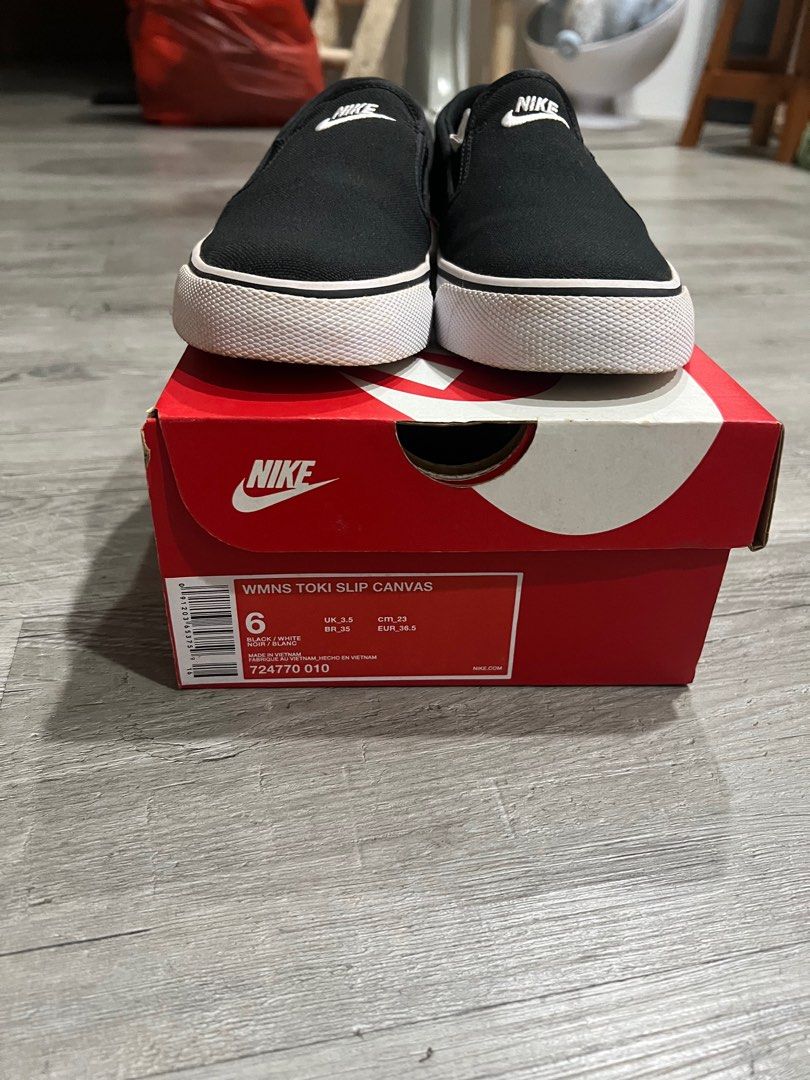 Nike toki slip canvas best sale