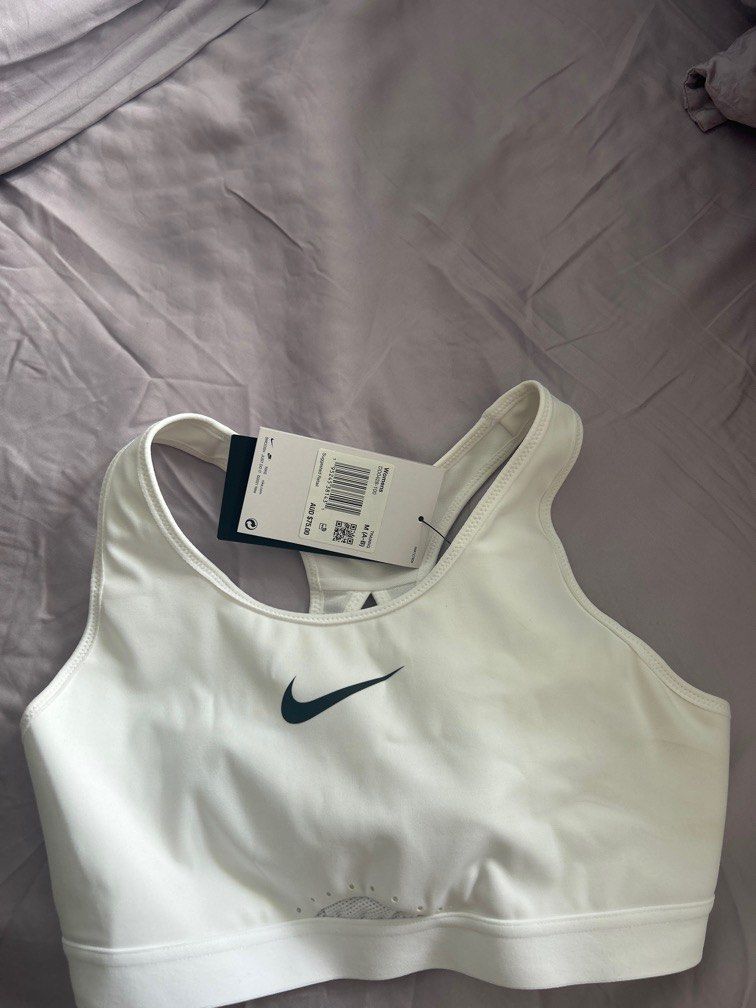 White nike sports bra sale hot sale