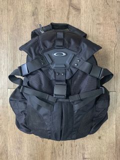 Icon backpack malaysia clearance
