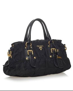 (Category: ) located in . Submitted by myselectedbags (Listing ID 1285130841, Image 1). Description: .
