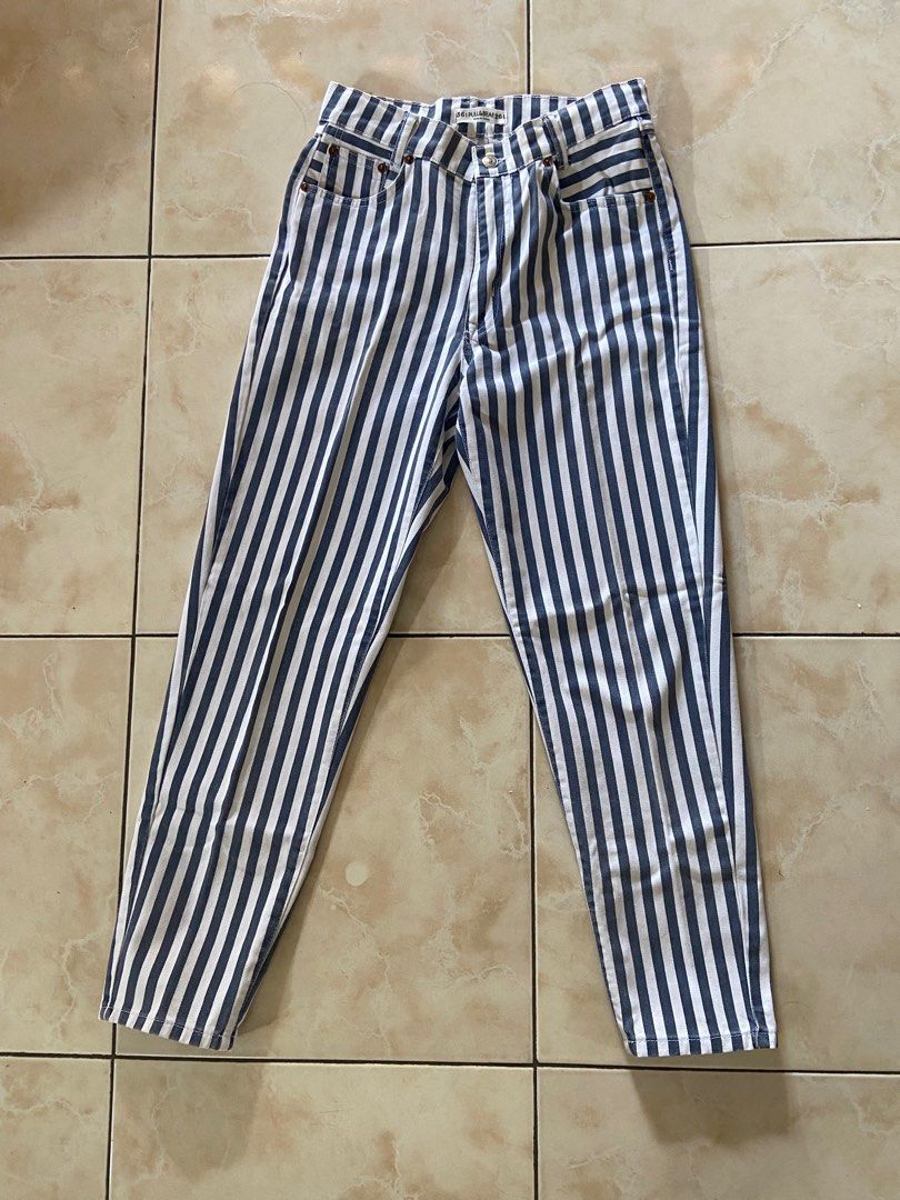 Pull Bear High Waist Striped Jeans Mom Jeans Garis-garis Skinny Denim
