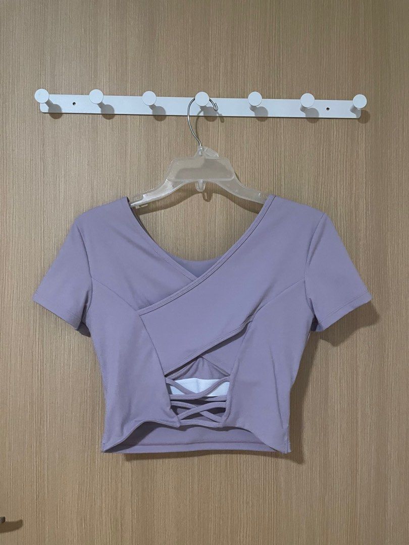 purple workout crop top