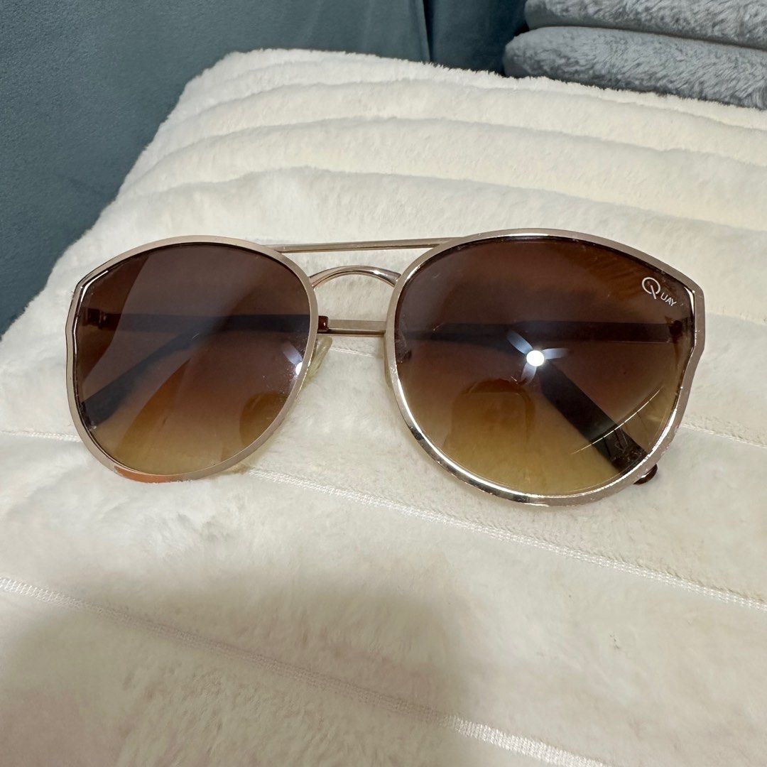 Quay australia cherry bomb top