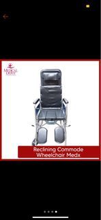 Reclining commode wheelchair