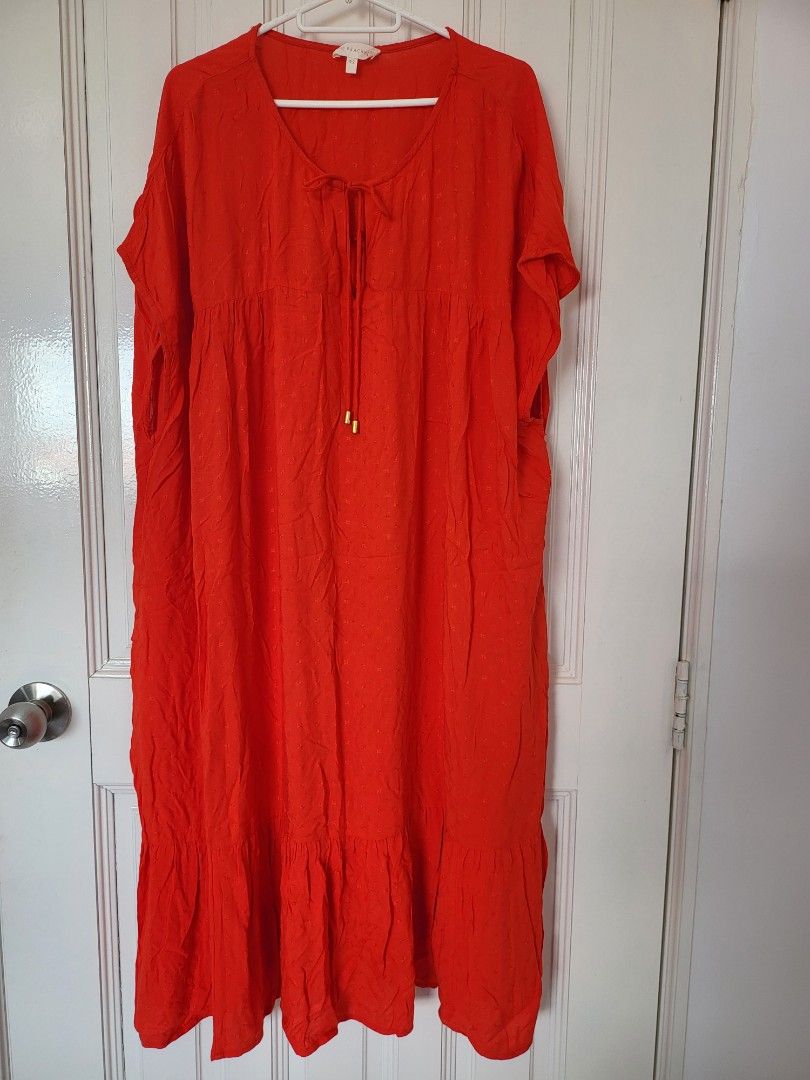 Red cotton clearance summer dress