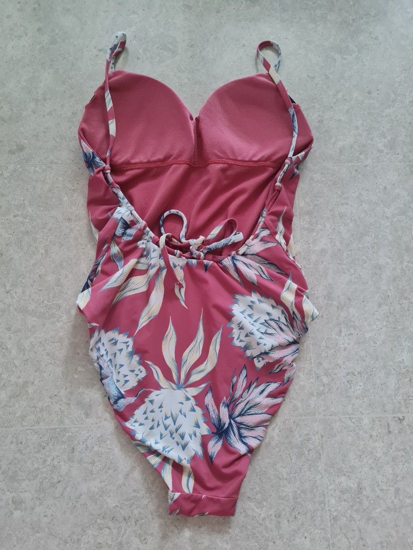 Roxy little shop bandits one piece