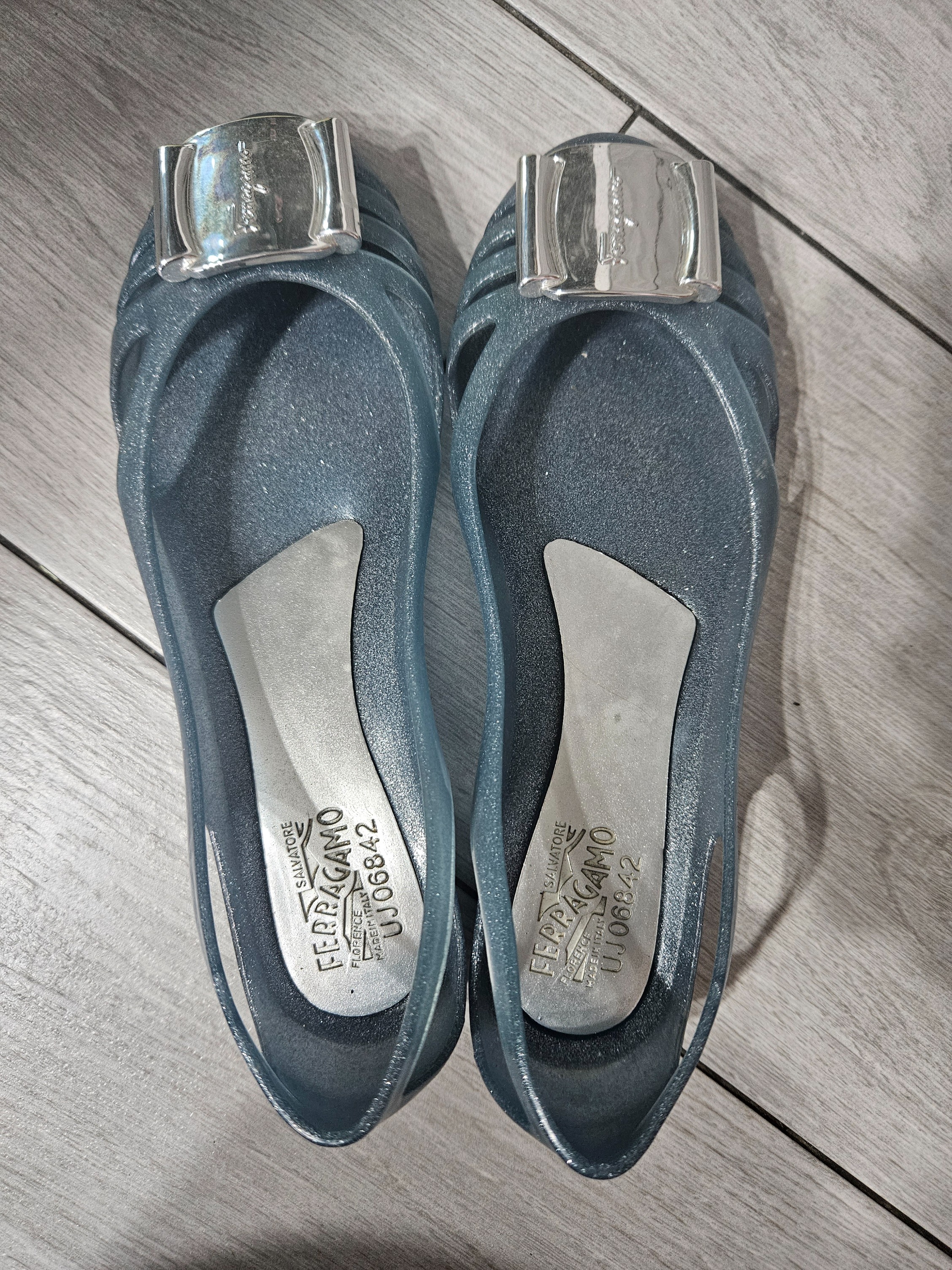 Uj06842 cheap