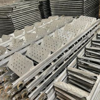 SCAFFOLDING LADDER FOR SALE