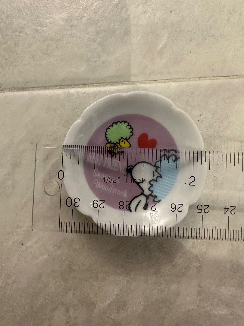 Snoopy 碟仔 （分類：動漫角色周邊）位於 Hong Kong。 由 ducklui 提交（商品編號 1285091921，圖片 8）。簡介： 全新珍藏Snoopy 碟仔 扭蛋 $90全套。