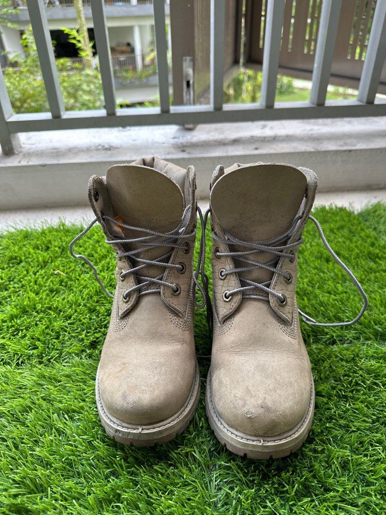 All top green timberlands