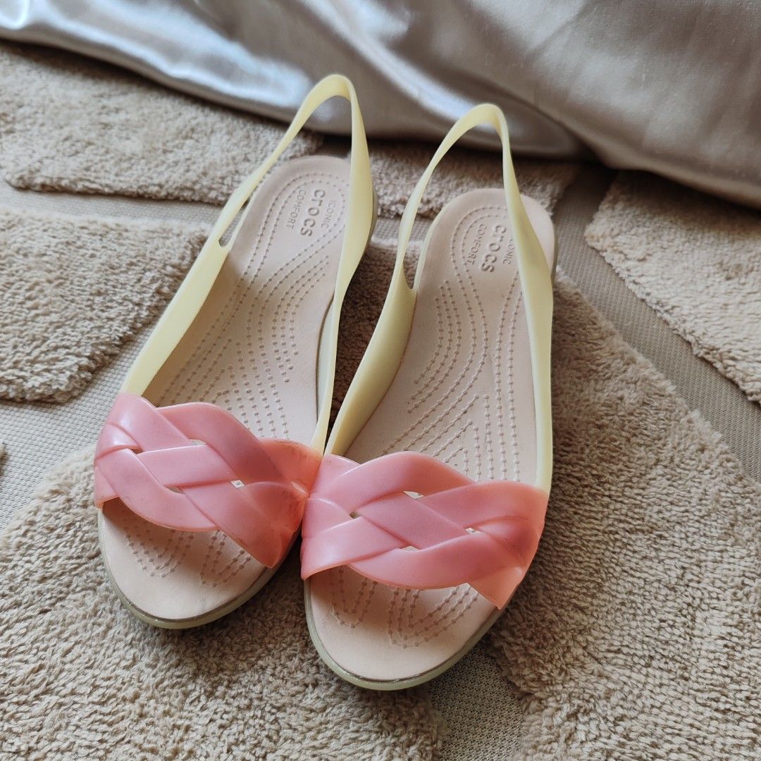 Mary jane cheap crocs flats