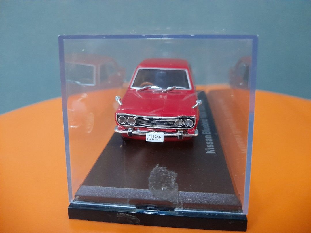 Miniature Norev Collection Japon 1/43 – Nissan Bluebird 1600 SSS 1969 (avec Boîte Vitrine)