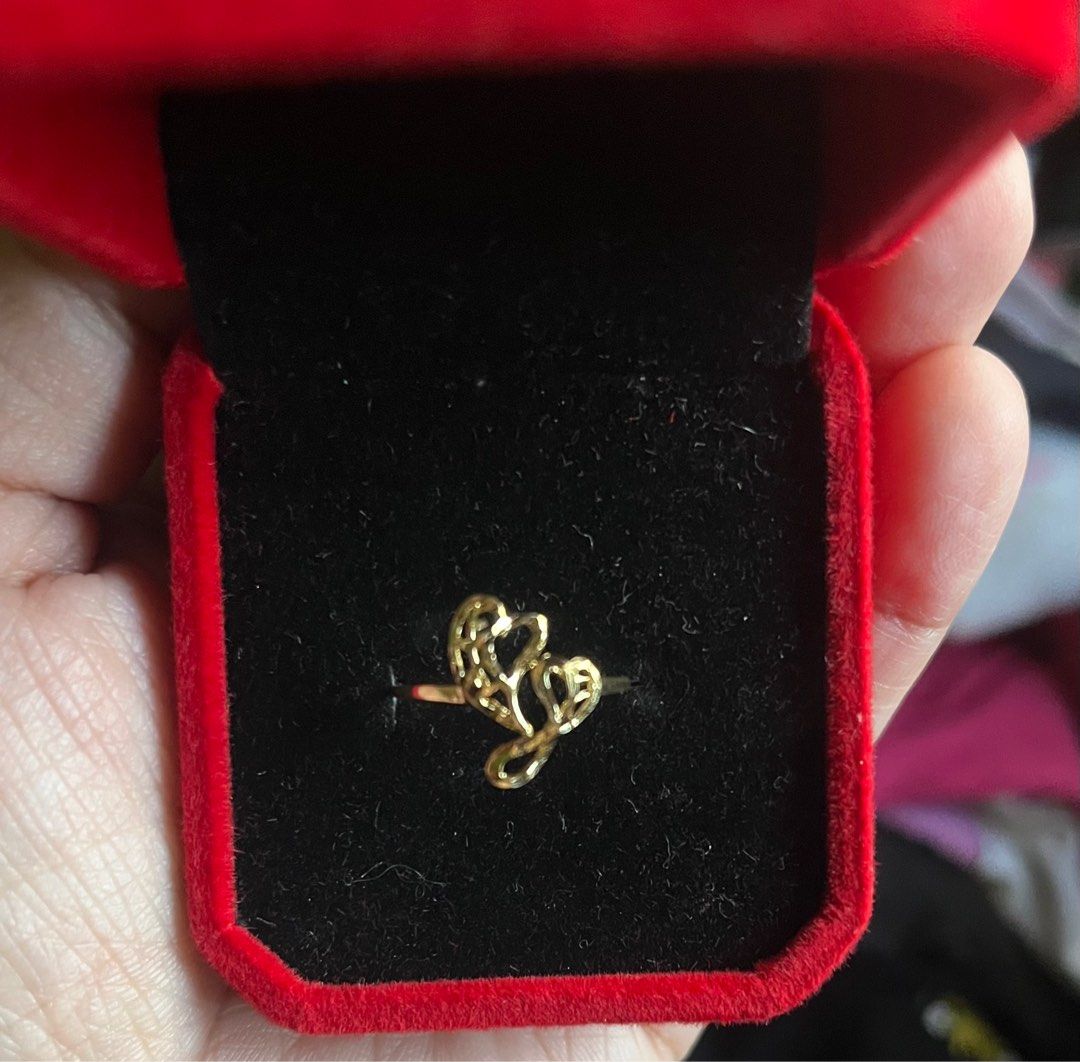 18k Lightweight Yellow Gold Ring (from Abu Dhabi) (Category: Rings) located in Baguio. Submitted by prioromnia (Listing ID 1285420014, Image 3). Description: Lightweight 18k yellow gold from Abu Dhabi Size 6 (approx) Pawnable Meet up every Saturday only. We can have it checked at the pawnshop near Kumon, if you want. But only for sure buyers. No meet ups if not a sure buyer. Price is fixed. Item is sold per item, not per gram.