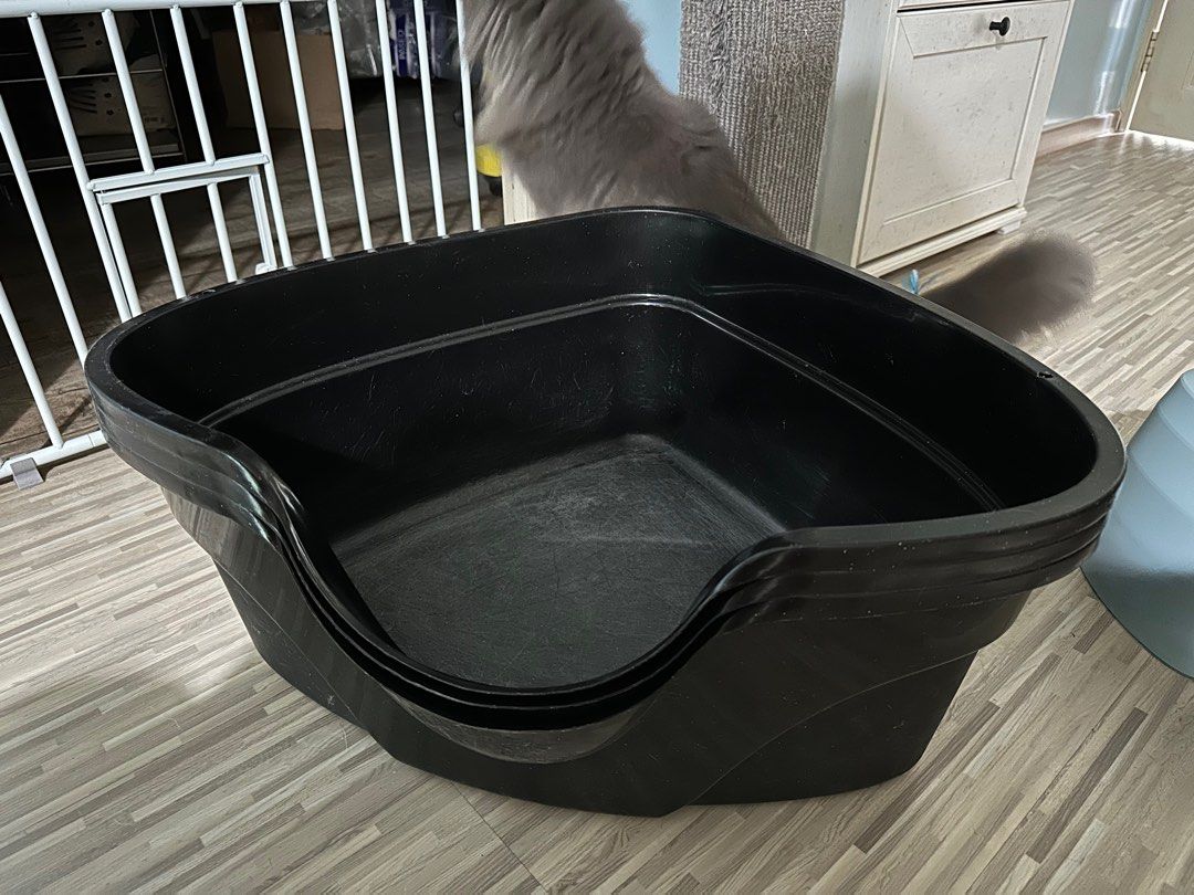 Nature's miracle corner hotsell cat litter box