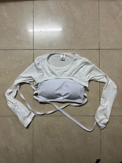 （分類：）位於 。 由 caracaraaa 提交（商品編號 1285421556，圖片 1）。簡介： 。