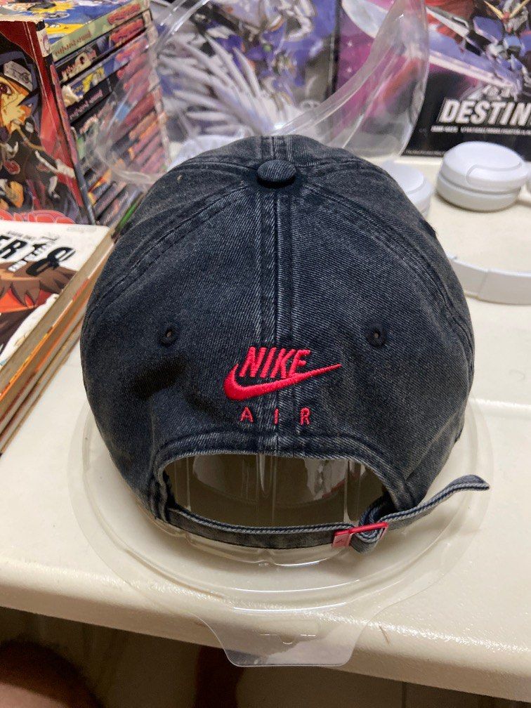 Nike kyrie friends cap online