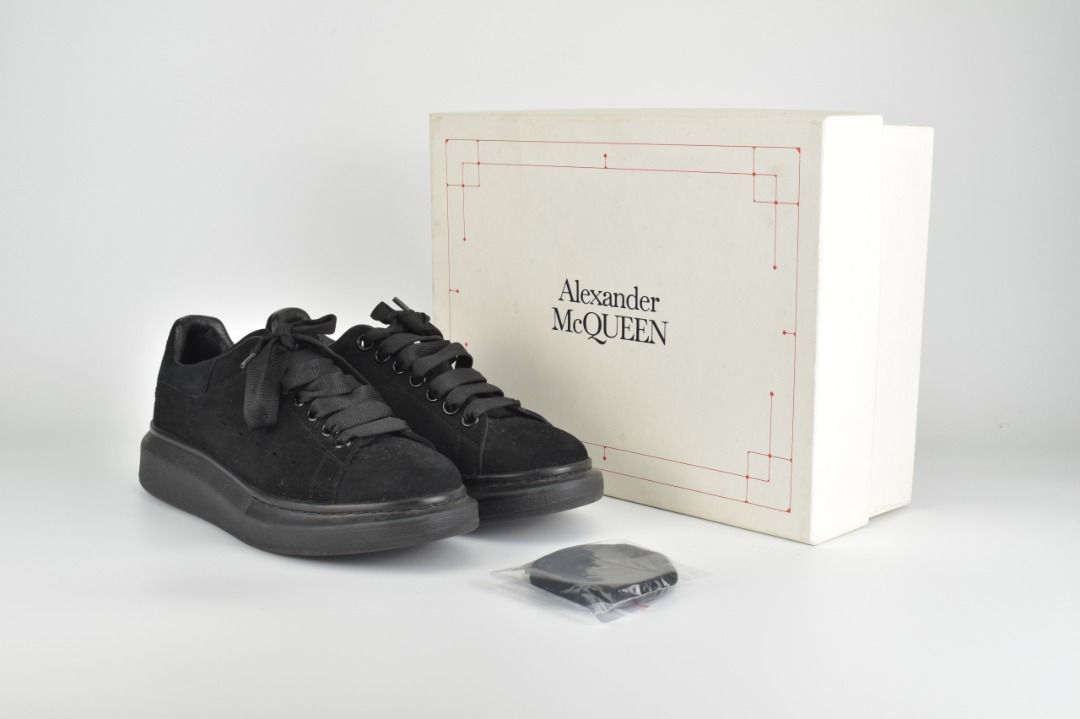 Alexander mcqueen suede black online