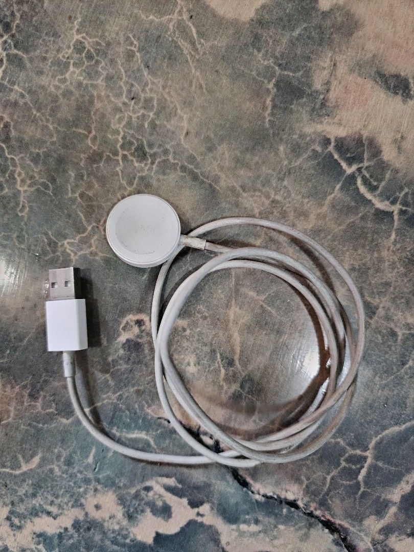 Apple watch on sale charger olx