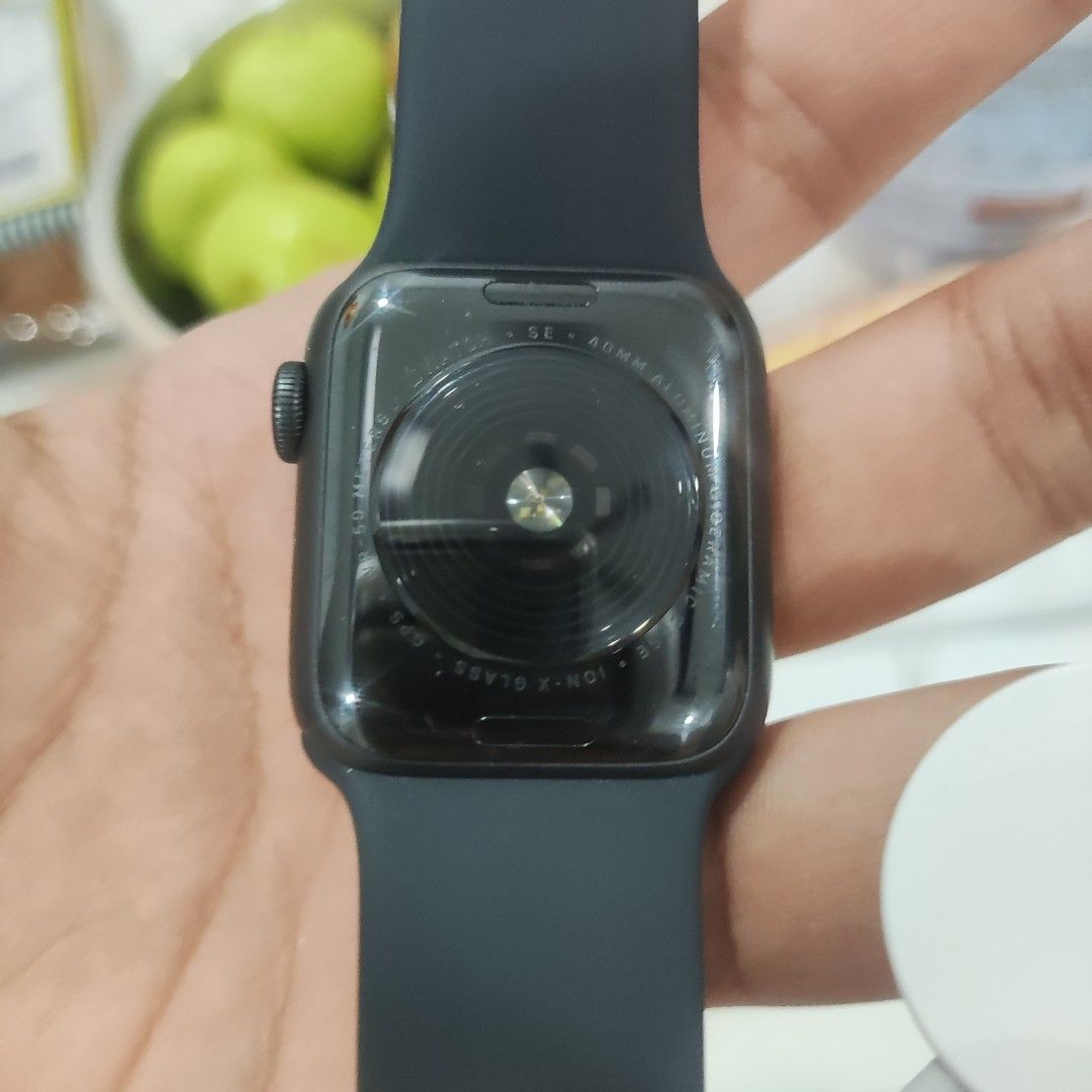 Apple watch se model a2351 new arrivals