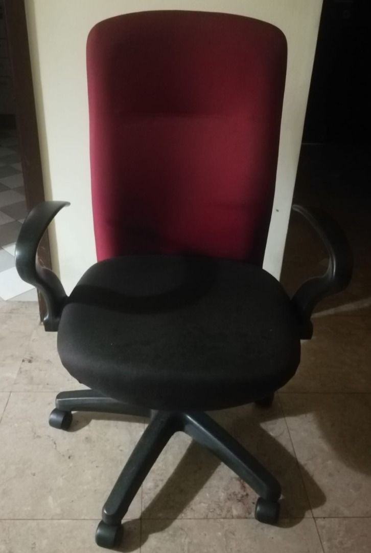 Old office hot sale chairs for sale