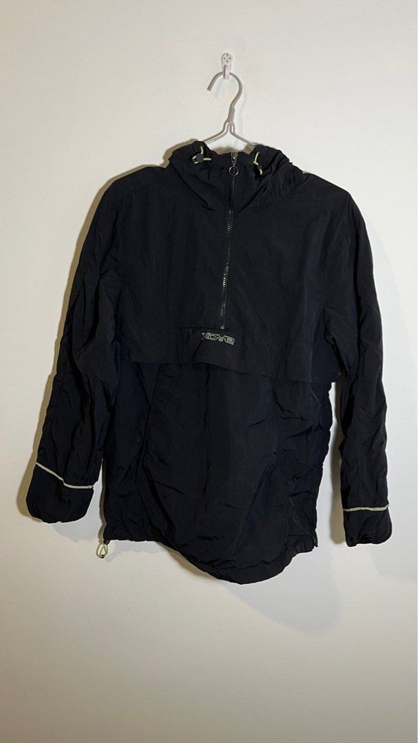 Authentic PULL&BEAR Parka (Category: Activewear) located in Petaling Jaya. Submitted by selectedpreloved (Listing ID 1285396029, Image 1). Description: Authentic PULL&BEAR Parka Size : M (No specific measurements) Colour : Black Price : RM120 (Free shipping with free gift) Reason to sell : Size not fit & need to pay rent.