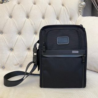 Tumi alpha deals 3 sale