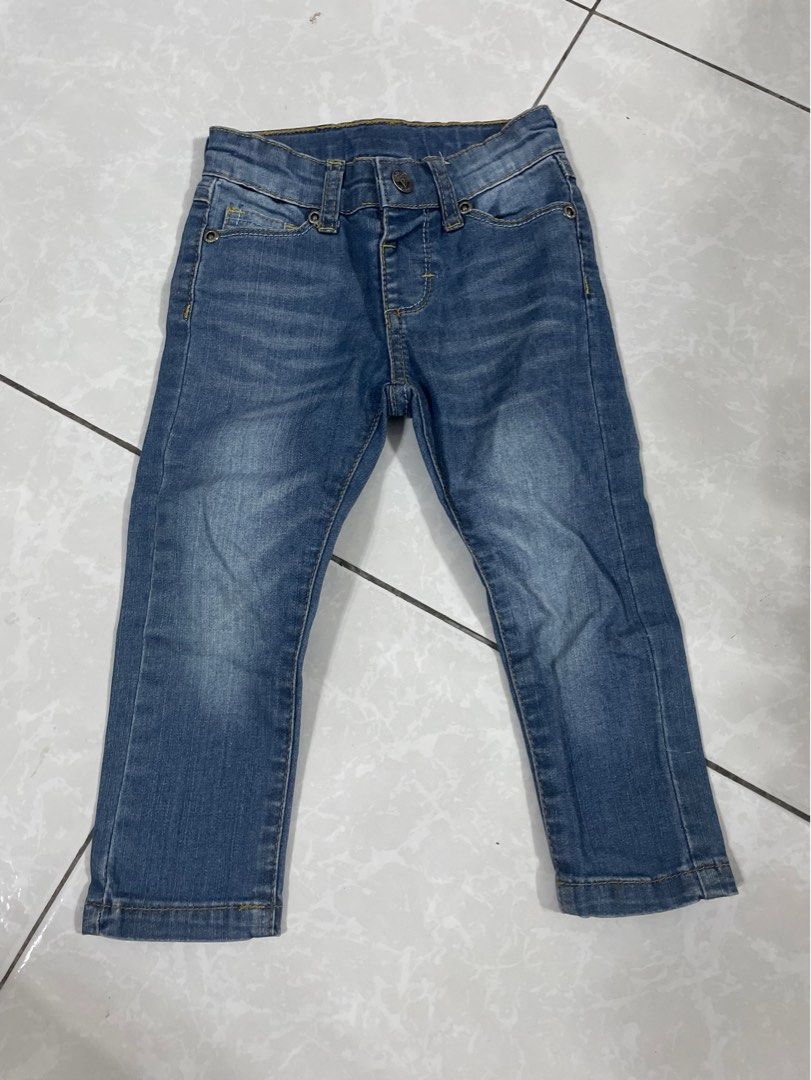 Baby guess Jeans for baby boy 9months