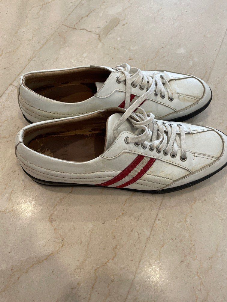 White bally shoes top