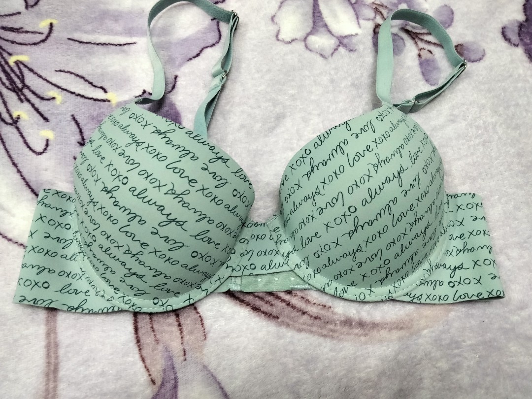 Bra 34b, Women's Fashion, New Undergarments & Loungewear on Carousell