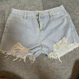 (Category: ) located in . Submitted by sel000 (Listing ID 1285366315, Image 1). Description: .