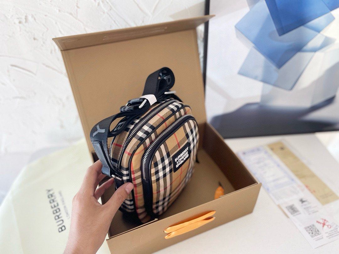 Burberry chest bag new arrivals