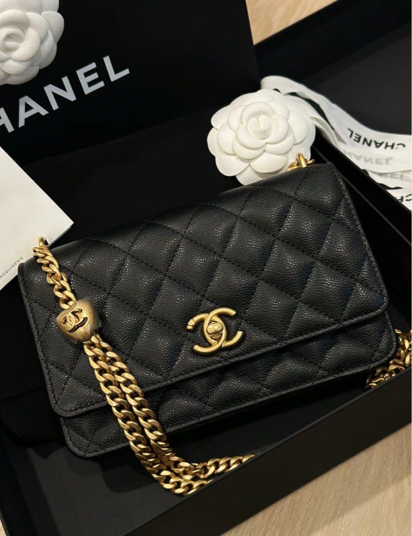 Chanel 24p Wallet on Chain Heart Adjustable Chain