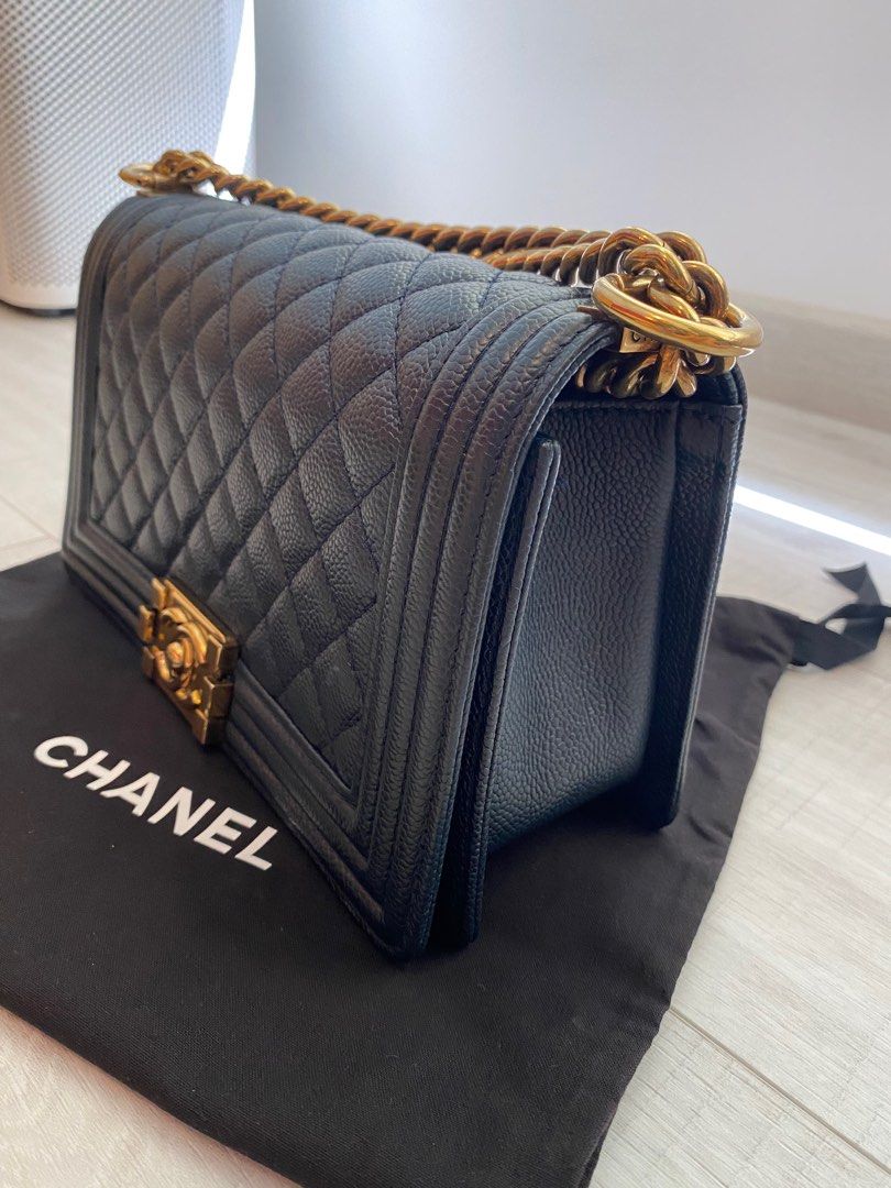 Chanel boy 8 caviar 2025