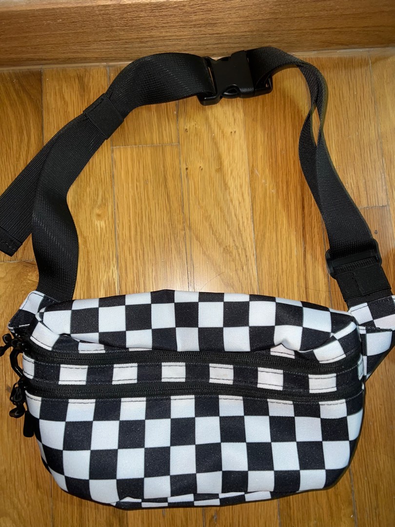 Checkered sling bag outlet