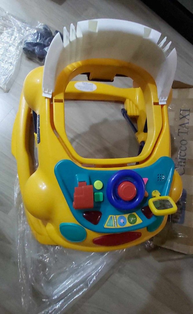 Chicco taxi sale baby walker