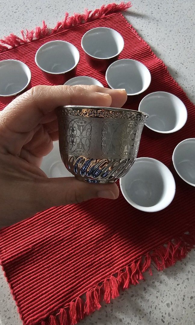 Condiments/ sauce cups/sake cups (Category: Dinnerware & Cutlery) located in Cainta. Submitted by houseofseconds (Listing ID 1285346708, Image 3). Description: 12 ceramic cups.ideal use for sake or dipping sauce.Use as display.No turnish..