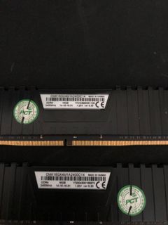 Corsair Vegeance  2x16 gb 2400mhz DDR4