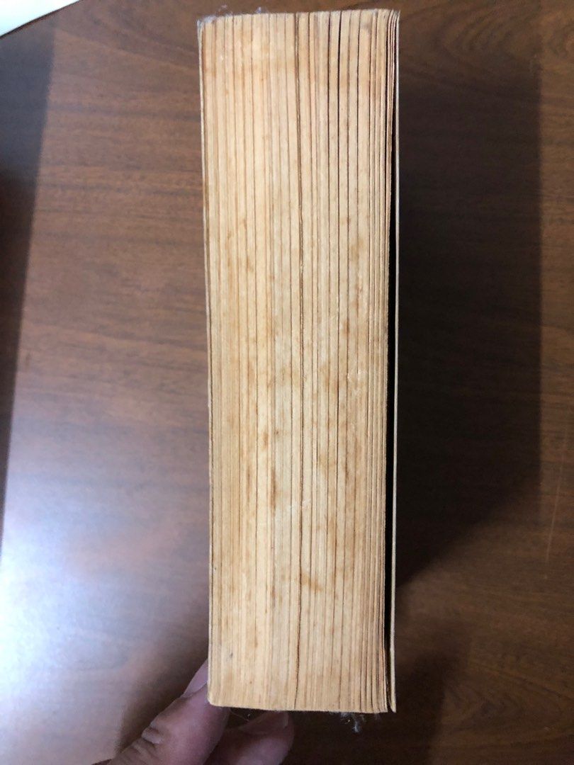 Da Vinci Code (Category: Storybooks) located in Kuala Lumpur. Submitted by mal_razali (Listing ID 1285358707, Image 2). Description: Meet up in Ampang.