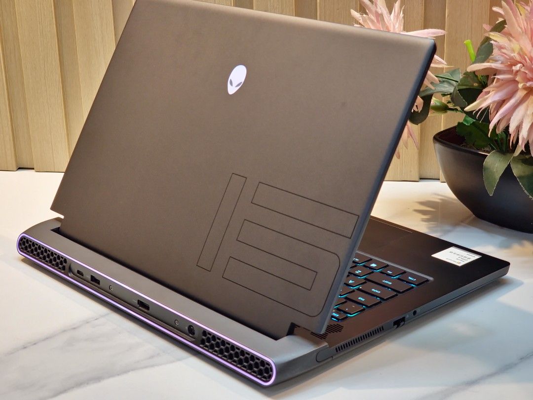 Dell Alienware P109F M15 R6 i7 11th Gen 16GB RAM 512GB SSD RTX 3060 6GB
